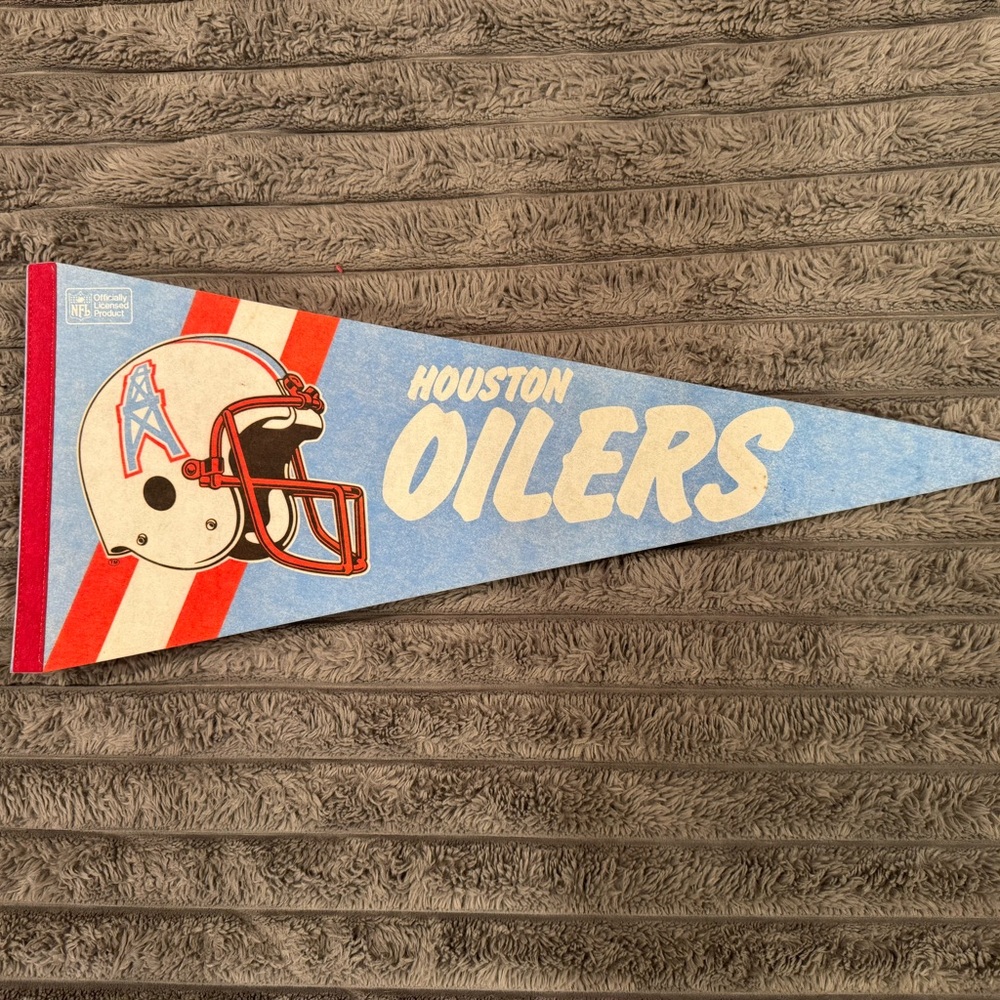 NFL Houston Oilers Blue and Red Wall Pennant